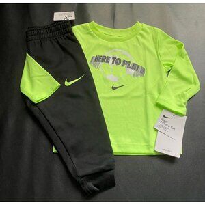 NWT Nike Jogger & Long Sleeve Tee Set Baby Boys Size 12M